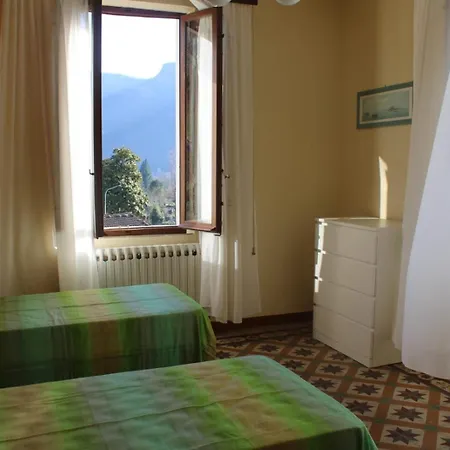 Rosa Holiday home Barga